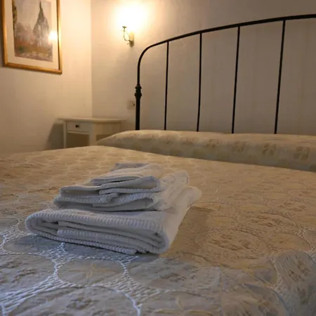 Penelope Apartment *