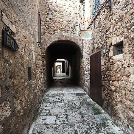 Penelope Massa Marittima